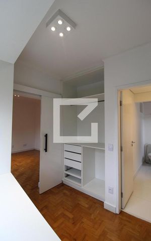 Apartamento para alugar com 90m², 2 quartos e sem vagaCloset da Suíte