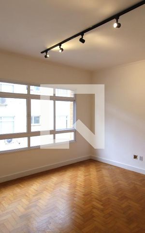 Apartamento para alugar com 90m², 2 quartos e sem vagaSala