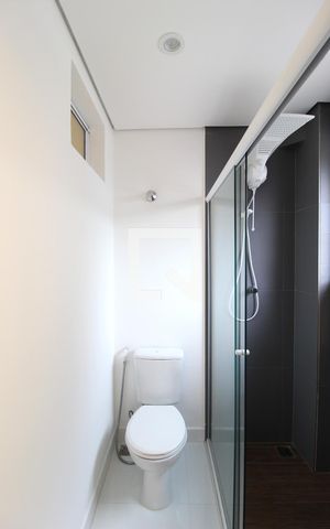 Apartamento para alugar com 90m², 2 quartos e sem vagaBanheiro da Suíte