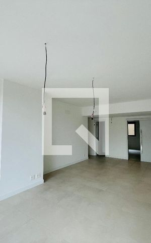 Apartamento à venda com 155m², 3 quartos e 1 vaga Apartamento à venda com 155m², 3 quartos e 1 vagaSala