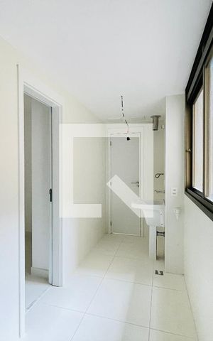 Apartamento à venda com 155m², 3 quartos e 1 vaga Apartamento à venda com 155m², 3 quartos e 1 vagaÁrea de Serviço