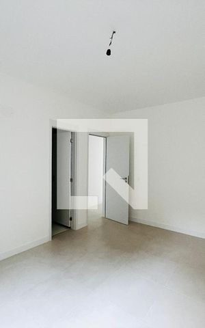 Apartamento à venda com 155m², 3 quartos e 1 vaga Apartamento à venda com 155m², 3 quartos e 1 vagaQuarto Suíte 2