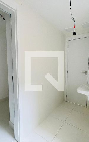 Apartamento à venda com 155m², 3 quartos e 1 vaga Apartamento à venda com 155m², 3 quartos e 1 vagaÁrea de Serviço