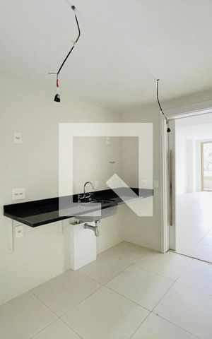Apartamento à venda com 155m², 3 quartos e 1 vaga Apartamento à venda com 155m², 3 quartos e 1 vagaCozinha