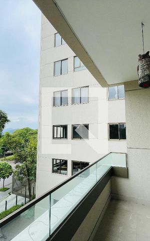 Apartamento à venda com 155m², 3 quartos e 1 vaga Apartamento à venda com 155m², 3 quartos e 1 vagaVaranda