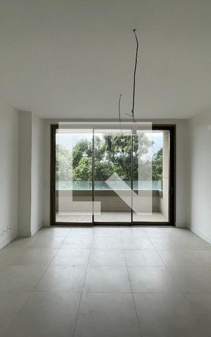 Apartamento à venda com 155m², 3 quartos e 1 vaga Apartamento à venda com 155m², 3 quartos e 1 vagaSala