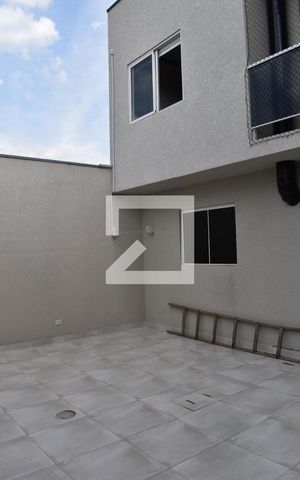 Casa para alugar com 145m², 3 quartos e 2 vagasÁrea dos fundos