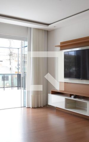 Casa para alugar com 145m², 3 quartos e 2 vagasSuíte