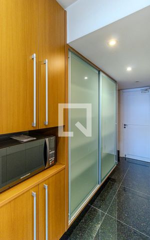 Apartamento à venda com 300m², 3 quartos e 4 vagasCozinha