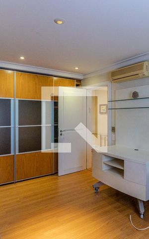 Apartamento à venda com 300m², 3 quartos e 4 vagasQuarto 1