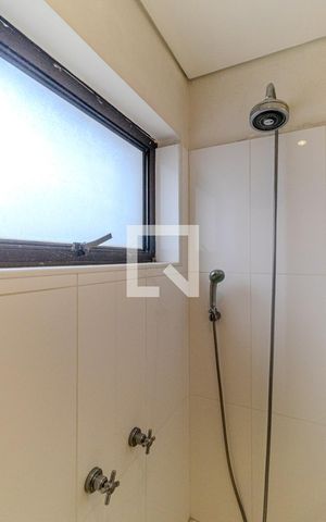 Apartamento à venda com 300m², 3 quartos e 4 vagasBanheiro Social