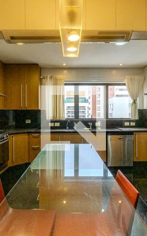 Apartamento à venda com 300m², 3 quartos e 4 vagasCozinha
