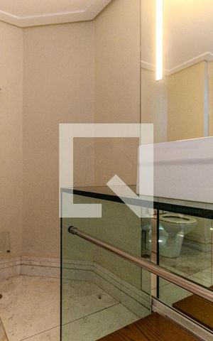 Apartamento à venda com 300m², 3 quartos e 4 vagasLavabo