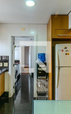 Apartamento à venda com 300m², 3 quartos e 4 vagasCozinha