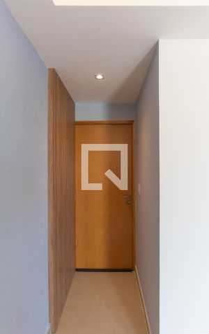 Apartamento para alugar com 65m², 1 quarto e 1 vaga Apartamento para alugar com 65m², 1 quarto e 1 vagaHall