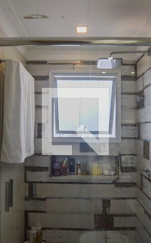 Apartamento à venda com 120m², 2 quartos e 3 vagasBanheiro da Suíte 2