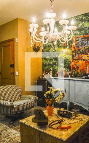 Apartamento à venda com 120m², 2 quartos e 3 vagasSala