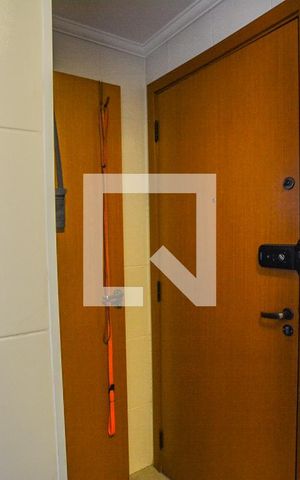 Apartamento à venda com 120m², 2 quartos e 3 vagasEntrada de Serviço