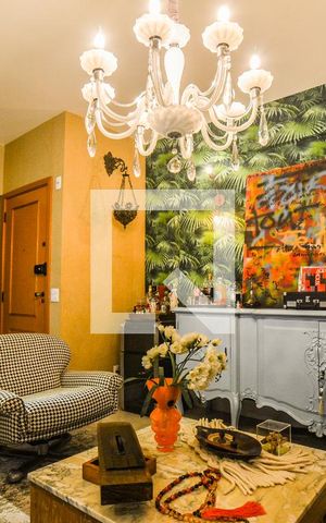 Apartamento à venda com 120m², 2 quartos e 3 vagasSala