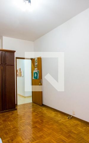 Casa à venda com 177m², 2 quartos e 3 vagas Casa à venda com 177m², 2 quartos e 3 vagasQuarto 2