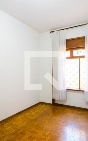 Casa à venda com 177m², 2 quartos e 3 vagas Casa à venda com 177m², 2 quartos e 3 vagasQuarto 2
