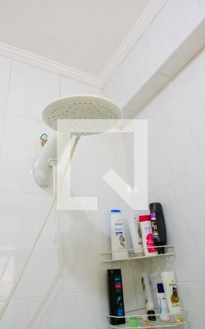 Casa à venda com 177m², 2 quartos e 3 vagas Casa à venda com 177m², 2 quartos e 3 vagasBanheiro
