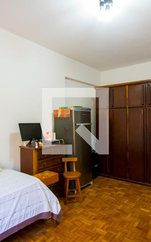 Casa à venda com 177m², 2 quartos e 3 vagas Casa à venda com 177m², 2 quartos e 3 vagasQuarto 2