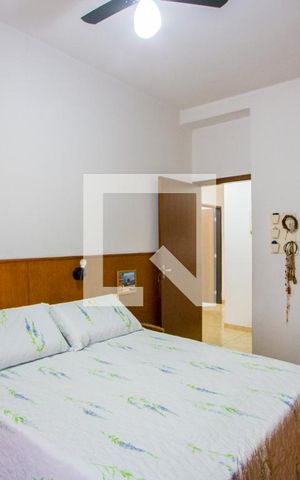 Casa à venda com 177m², 2 quartos e 3 vagas Casa à venda com 177m², 2 quartos e 3 vagasQuarto 1