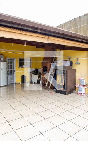 Casa à venda com 120m², 3 quartos e 3 vagasVaranda 2