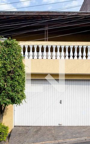 Casa à venda com 120m², 3 quartos e 3 vagasFachada