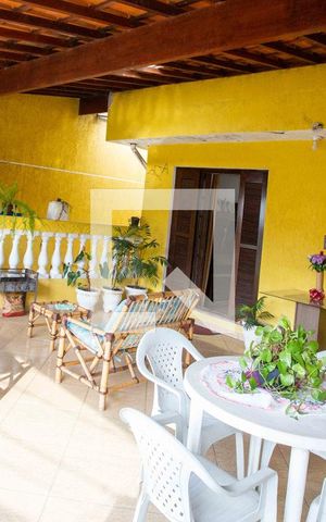 Casa à venda com 120m², 3 quartos e 3 vagasVaranda