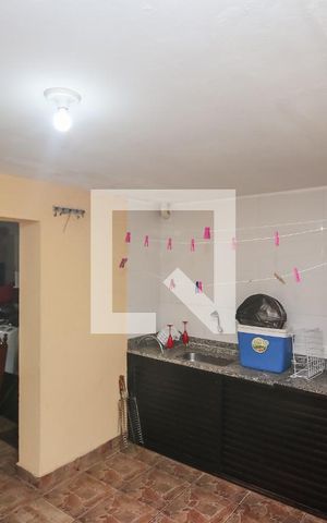 Casa à venda com 198m², 3 quartos e 8 vagas Casa à venda com 198m², 3 quartos e 8 vagasChurrasqueira