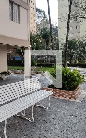 Apartamento à venda com 58m², 2 quartos e 1 vaga Apartamento à venda com 58m², 2 quartos e 1 vagaÁrea Comum