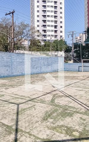 Apartamento à venda com 58m², 2 quartos e 1 vaga Apartamento à venda com 58m², 2 quartos e 1 vagaQuadra de Esportes