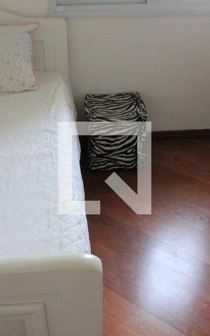 Casa à venda com 270m², 3 quartos e 4 vagasSuíte 2