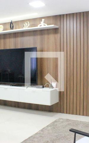 Casa à venda com 270m², 3 quartos e 4 vagasSala
