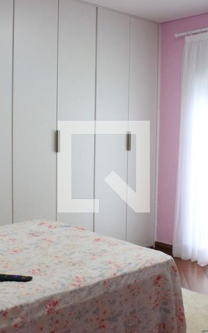 Casa à venda com 270m², 3 quartos e 4 vagasSuíte 3