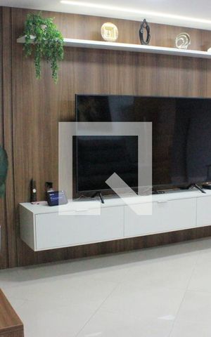 Casa à venda com 270m², 3 quartos e 4 vagasSala