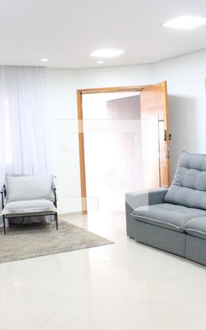 Casa à venda com 270m², 3 quartos e 4 vagasSala