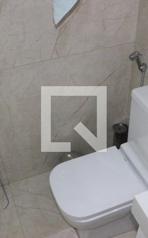 Casa à venda com 270m², 3 quartos e 4 vagasBanheiro da suíte 1