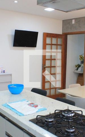 Casa à venda com 270m², 3 quartos e 4 vagasCozinha