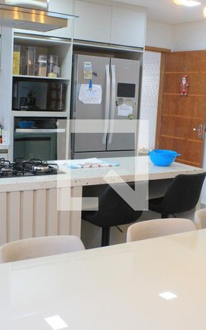 Casa à venda com 270m², 3 quartos e 4 vagasCozinha