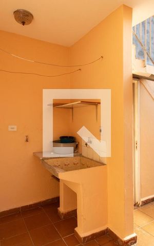 Casa para alugar com 80m², 3 quartos e 2 vagas Casa para alugar com 80m², 3 quartos e 2 vagasÁrea de Serviço