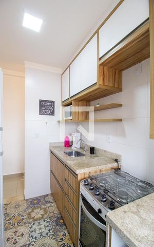 Apartamento para alugar com 60m², 2 quartos e 2 vagas Apartamento para alugar com 60m², 2 quartos e 2 vagasCozinha
