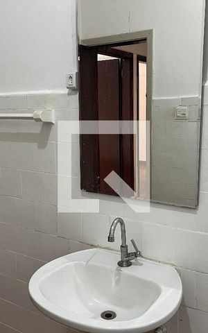 Apartamento para alugar com 95m², 2 quartos e sem vagaBanheiro