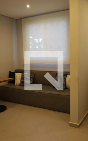 Apartamento à venda com 42m², 2 quartos e sem vagaÁrea comum - Salão de festas