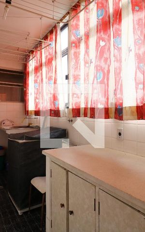 Apartamento à venda com 162m², 3 quartos e 1 vagaÁrea de Serviço