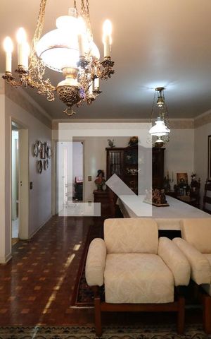Apartamento à venda com 162m², 3 quartos e 1 vagaSala