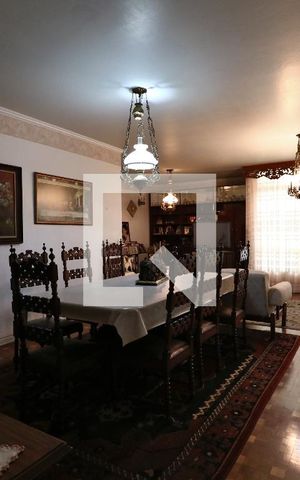 Apartamento à venda com 162m², 3 quartos e 1 vagaSala