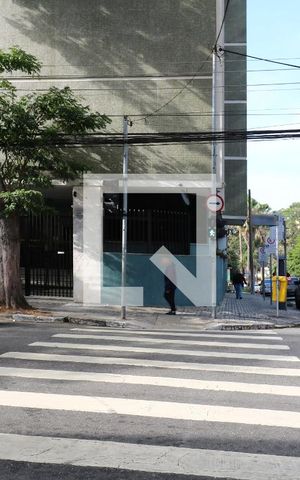 Apartamento à venda com 162m², 3 quartos e 1 vagaFachada